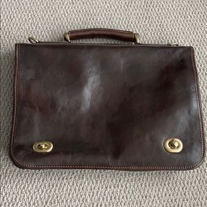 Italian Leather shoulder bag unisex